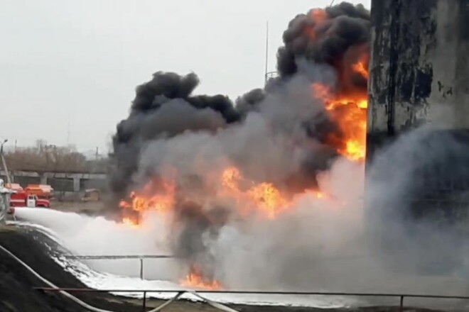 Британська розвідка: від пожеж у Бєлгороді постраждають війська рф