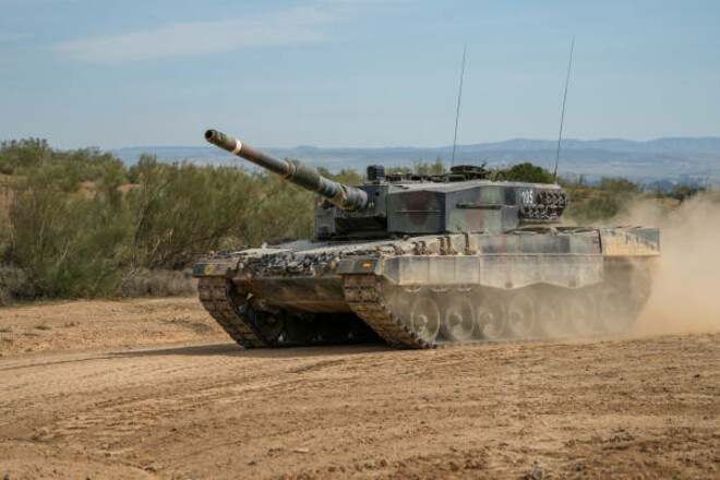 Шесть батальонов. Германия назвала общее количество танков для ВСУ