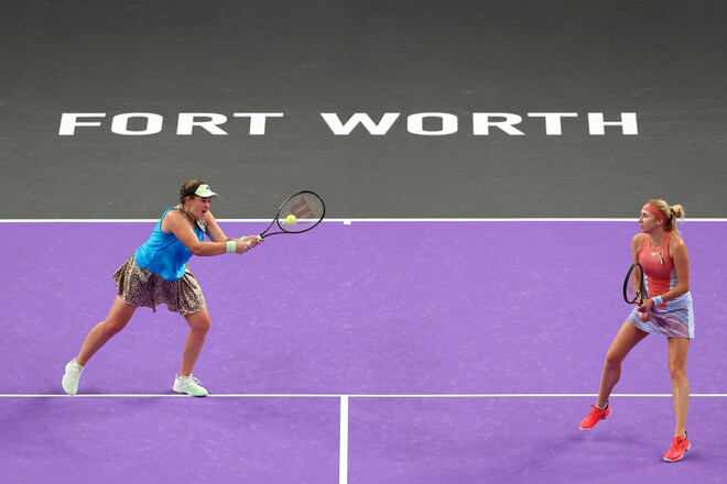 Киченок и Остапенко уступили во втором матче подряд на Итоговом турнире WTA