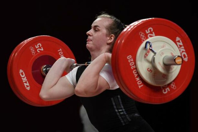 Ирина Деха оформила абсолютное чемпионство на ЧЕ по тяжелой атлетике