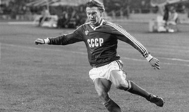 К юбилею Блохина: 10 самых результативных матчей отечественной легенды