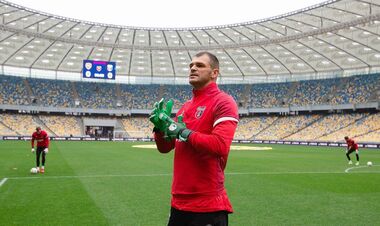 Металлист 1925 – Верес. Стартовые составы команд