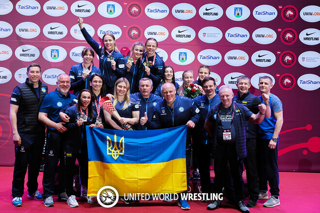 Взяли 11 медалей. Україна посіла 4 місце у медальному заліку ЧЄ з боротьби