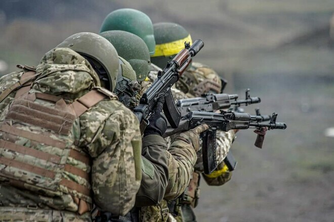 В седьмой раз. В Украине продлили военное положение и мобилизацию