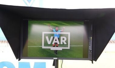 Шахтер принял решение купить две машины VAR. Клуб передаст их УАФ