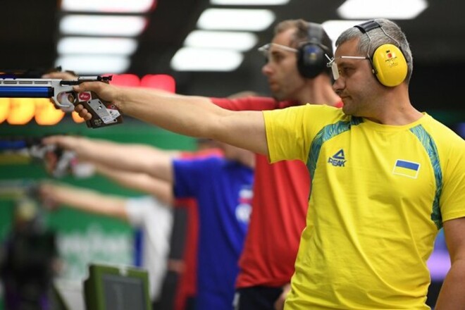 Омельчук стал вторым на этапе Кубка мира по пулевой стрельбе