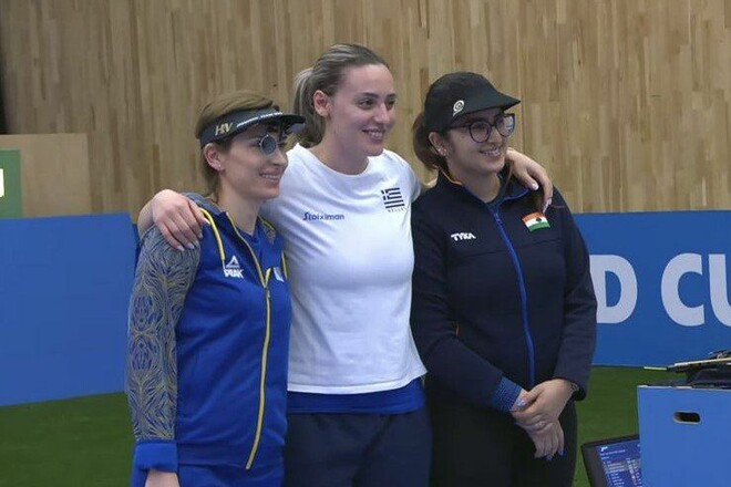 Костевич завоевала серебро на этапе Кубка мира по пулевой стрельбе в Баку