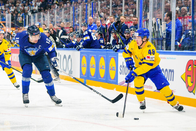 ЧМ по хоккею. Битва Финляндии и Швеции, Латвия обыграла Чехию в овертайме
