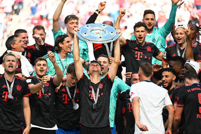 Баварія виграла чемпіонство 11-й раз поспіль. Це рекорд серед топ-5 ліг