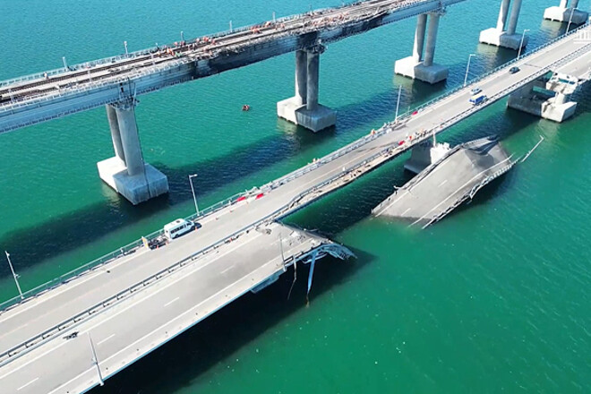 Крымский мост не заработает полностью до сентября 2023 года