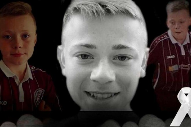 Страшная трагедия в Германии. 15-летний игрок умер на поле после драки