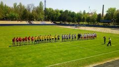 ФОТО. Футбольний стадіон у Новій Каховці повністю затопило