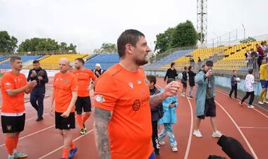 Прощальний матч Селезньова, Україна перемагає у socca, невдача Світоліної