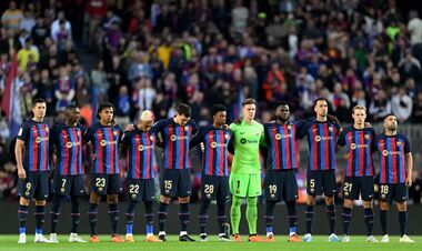 Барселона презентовала новую домашнюю форму