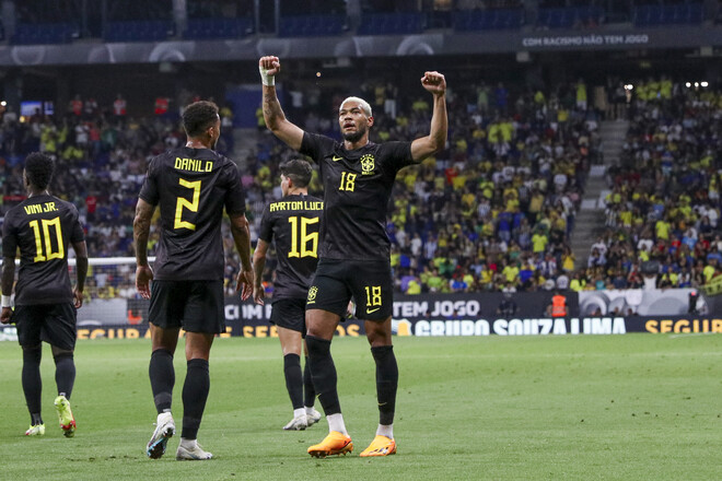 ВИДЕО. Бразилия выиграла у Гвинеи. Жоэлинтон забил гол в дебютном матче