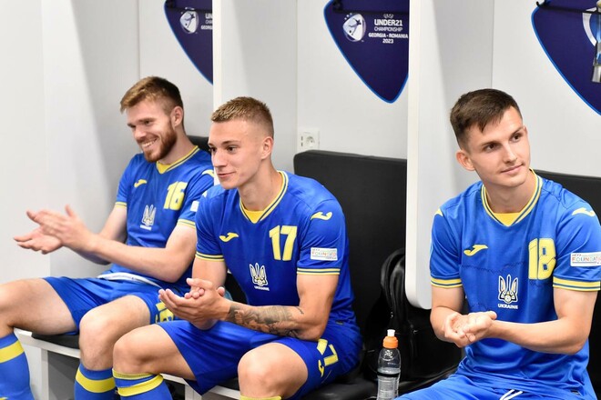 ФОТО. Як гравці збірної України U-21 святкували вихід у плей-оф ЧЄ-2023