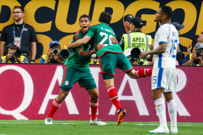 Мексика обыграла Панаму и в 9-й раз завоевала Золотой кубок КОНКАКАФ