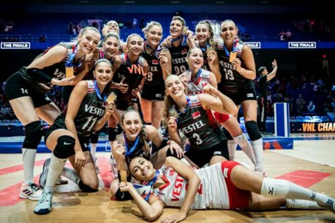Женская сборная Турции стала победителем Лиги наций 2023 года