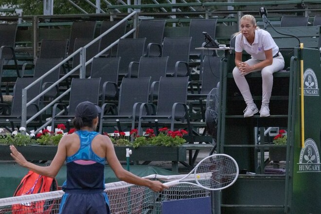 «Забороніть їй грати!» Тенісний світ – про скандал і сльози Шуай в Угорщині