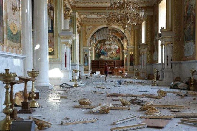 Крупный обстрел Одессы. Россияне разрушили большой православный собор