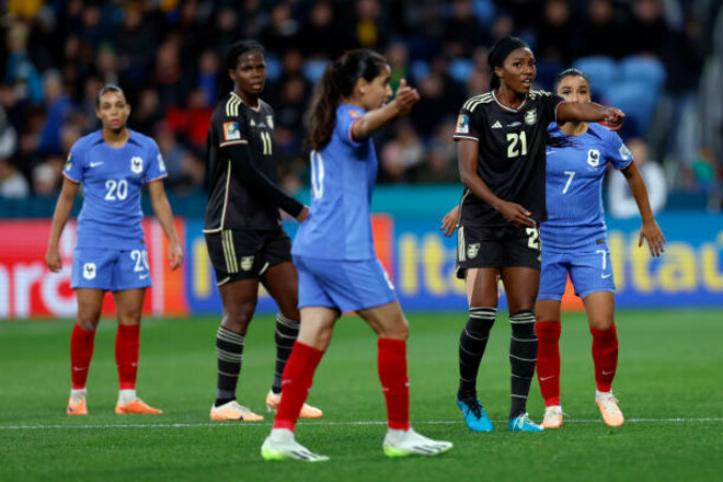 ВИДЕО. Франция сенсационно не сумела обыграть Ямайку на женском ЧМ