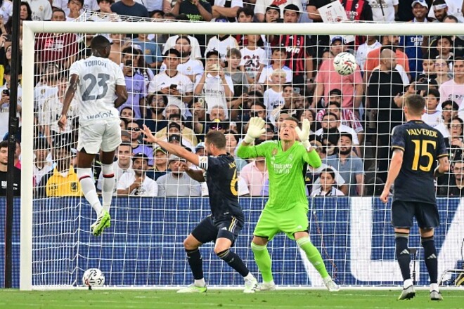 Камбек с 0:2. Лунин пропустил 2 гола от Милана, но Реал вырвал победу