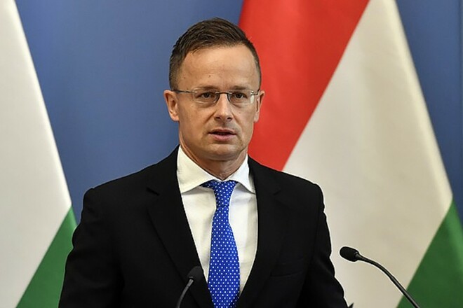 Глава МЗС Угорщини: «Участь рф в ОІ може сприяти миру в Україні»