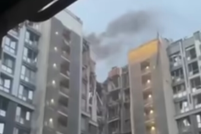 Ракета оккупантов попала в многоэтажку и здание СБУ в Днепре