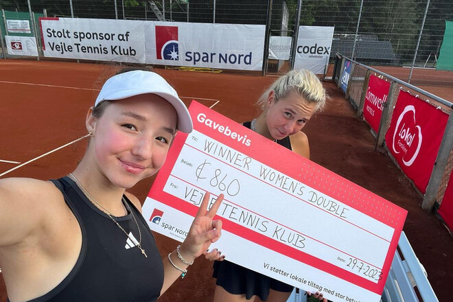 Украинские теннисистки завоевали парный трофей в Дании
