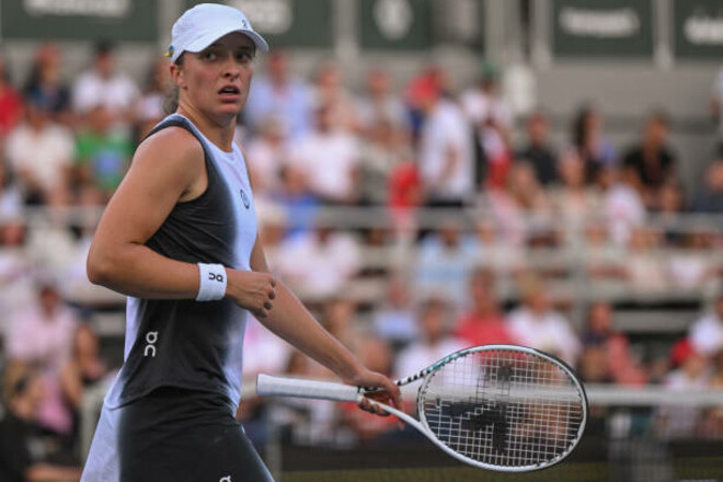 Свентек вышла в финал турнира WTA в столице Польши