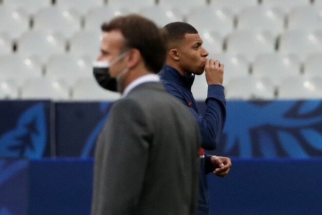 Макрон приедет поддержать сборную Франции в Катар при одном условии