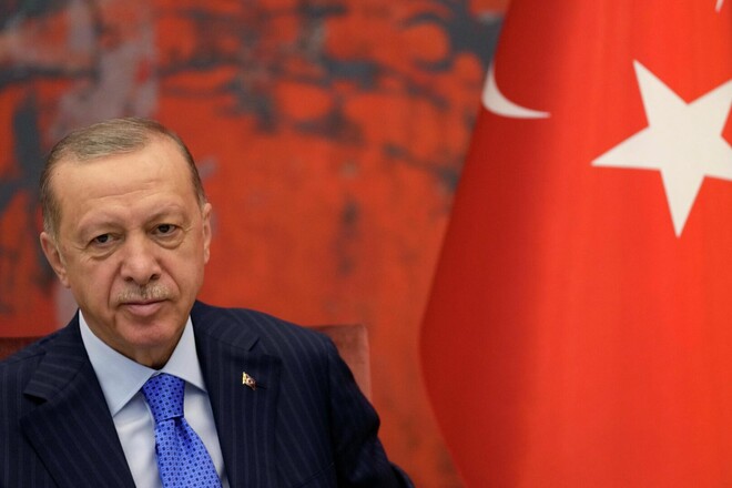 Ердоган заперечує причетність росії до падіння ракет у Польщі