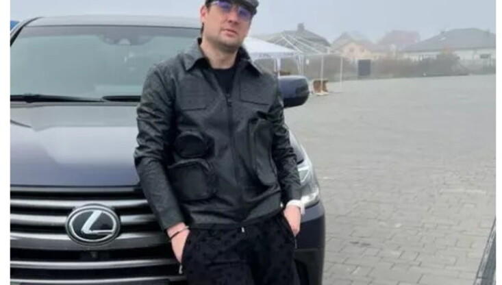 A PHOTO.  Seleznev boasted an SUV worth over 0,000