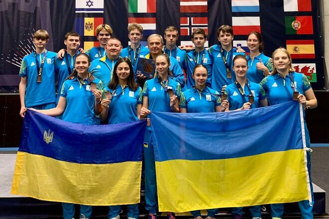 Українські бадмінтоністи посіли 3-тє місце на командному ЧЄ-2023 U-17