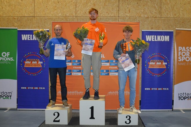 Украинец занял второе место на этапе КМ-2023 по шашкам в Роттердаме