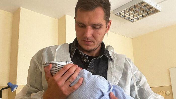 ФОТО. Вратарь Днепра-1 во второй раз стал отцом
