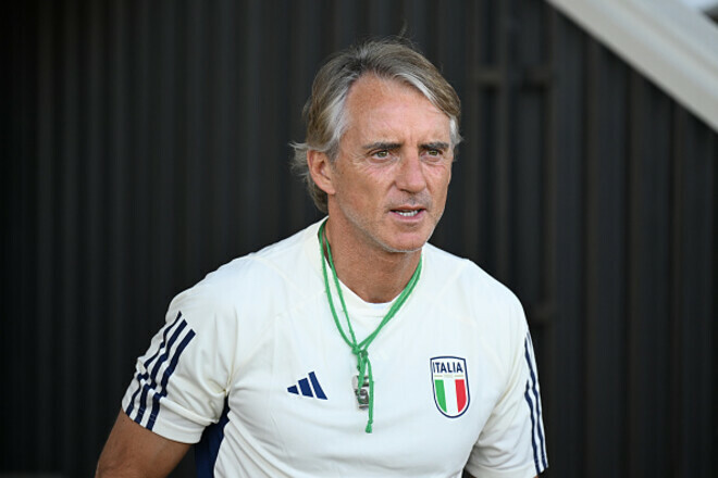 Манчіні покинув посаду головного тренера збірної Італії