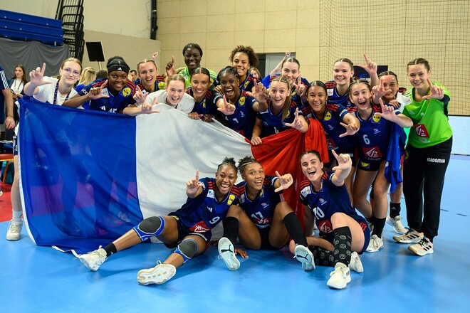Юниорская сборная Франции U-17 выиграла женский Евро-2023