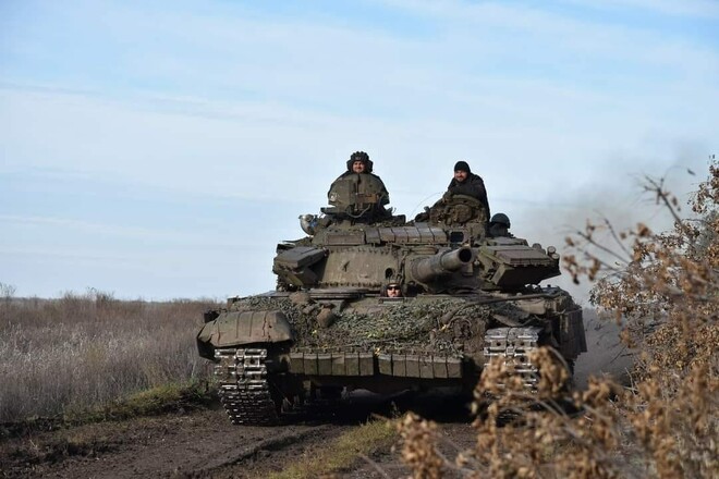 Военное положение в Украине продлили еще на 90 дней
