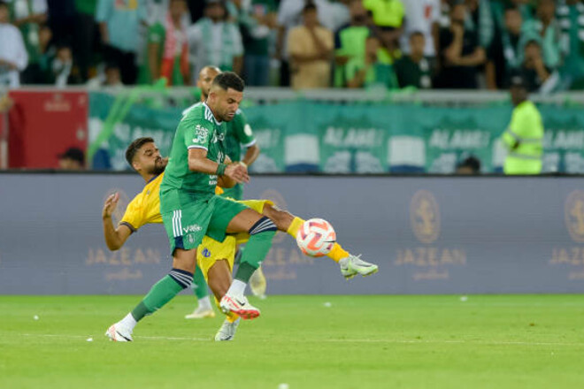 ВІДЕО. Перший гол Мареза допоміг Аль-Ахлі виграти у 2-му турі чемпіонату