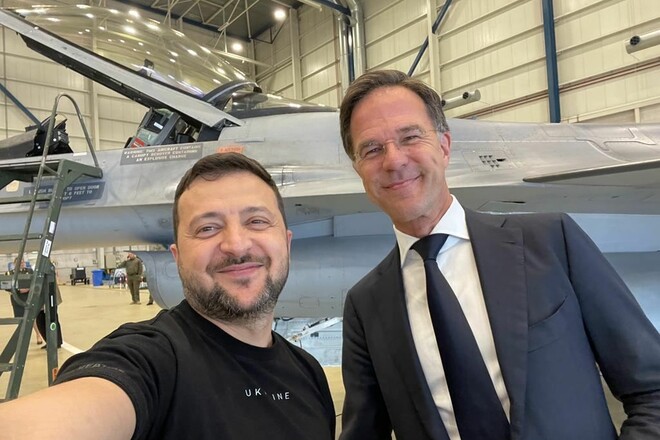 Нидерланды и Дания объявили, сколько самолетов F-16 они передадут Украине