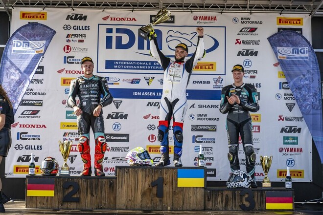 Илья Михальчик выиграл обе гонки этапа IDM в Ассене