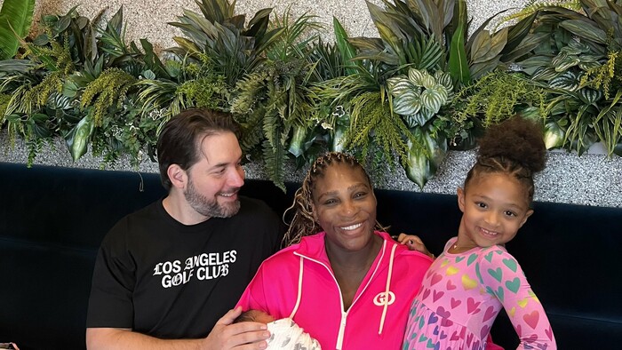 ФОТО. Серена Вільямс показала новонароджену доньку