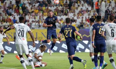 Рішення щодо удару нижче пояса Усика, дубль Роналду, Мудрика не обміняли