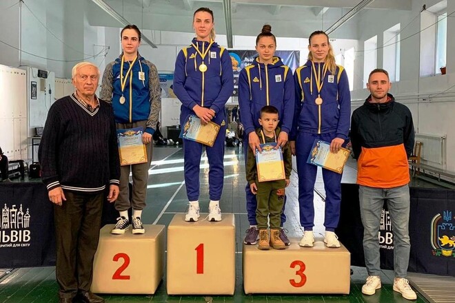 Харлан выиграла чемпионат Украины по фехтованию во Львове