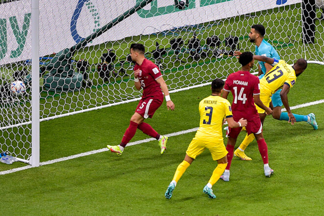 ФОТО. Как это было. Эквадор нанес поражение Катару в ярком стартовом матче