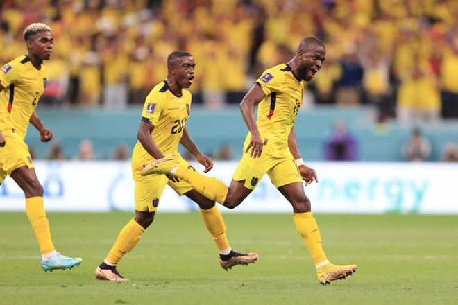 Катар програв Еквадору у стартовому матчі Мундіалю, перемога Ферстаппена