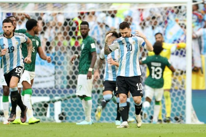 Первая громкая сенсация ЧМ-2022. Аргентина уступила Саудовской Аравии