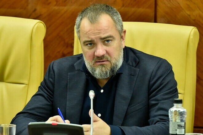 Журналист: Павелко предложил договорняк в ОП, готов стать министром
