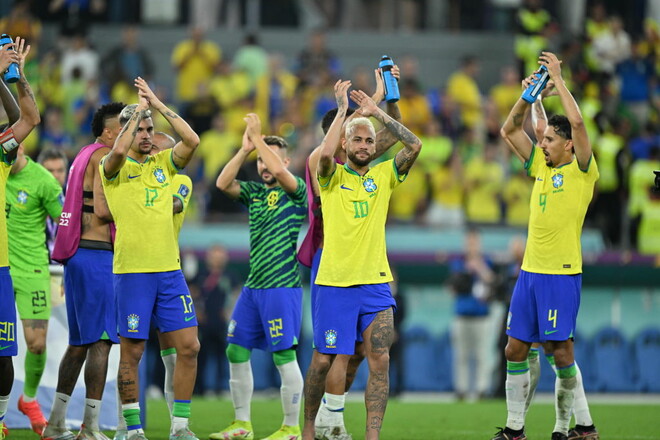 Бразилия впервые с 1998 года забила 4 гола в матче плей-офф ЧМ